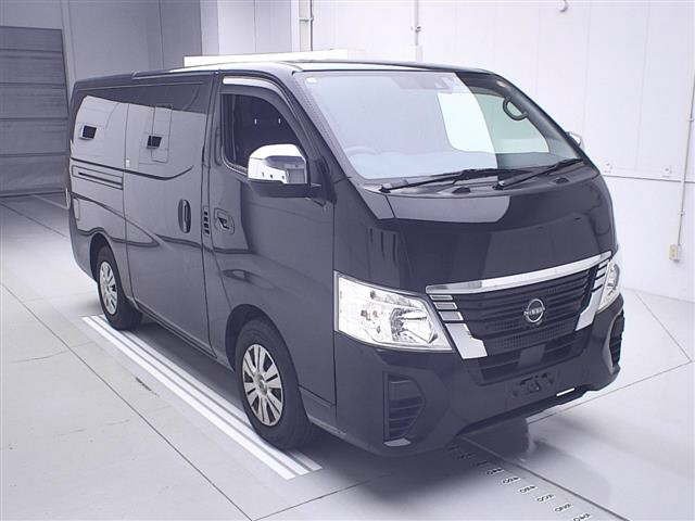 NISSAN CARAVAN